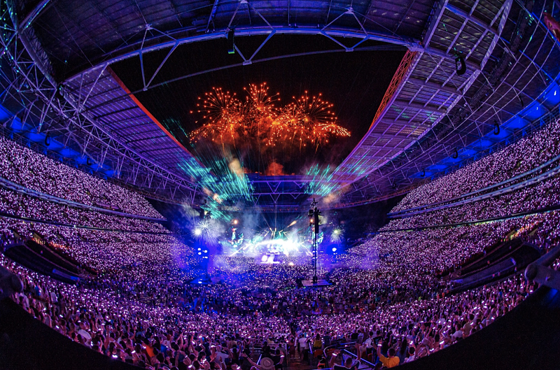 ‘Magia’ dos Coldplay levou 200 mil pessoas ao ‘paraíso’